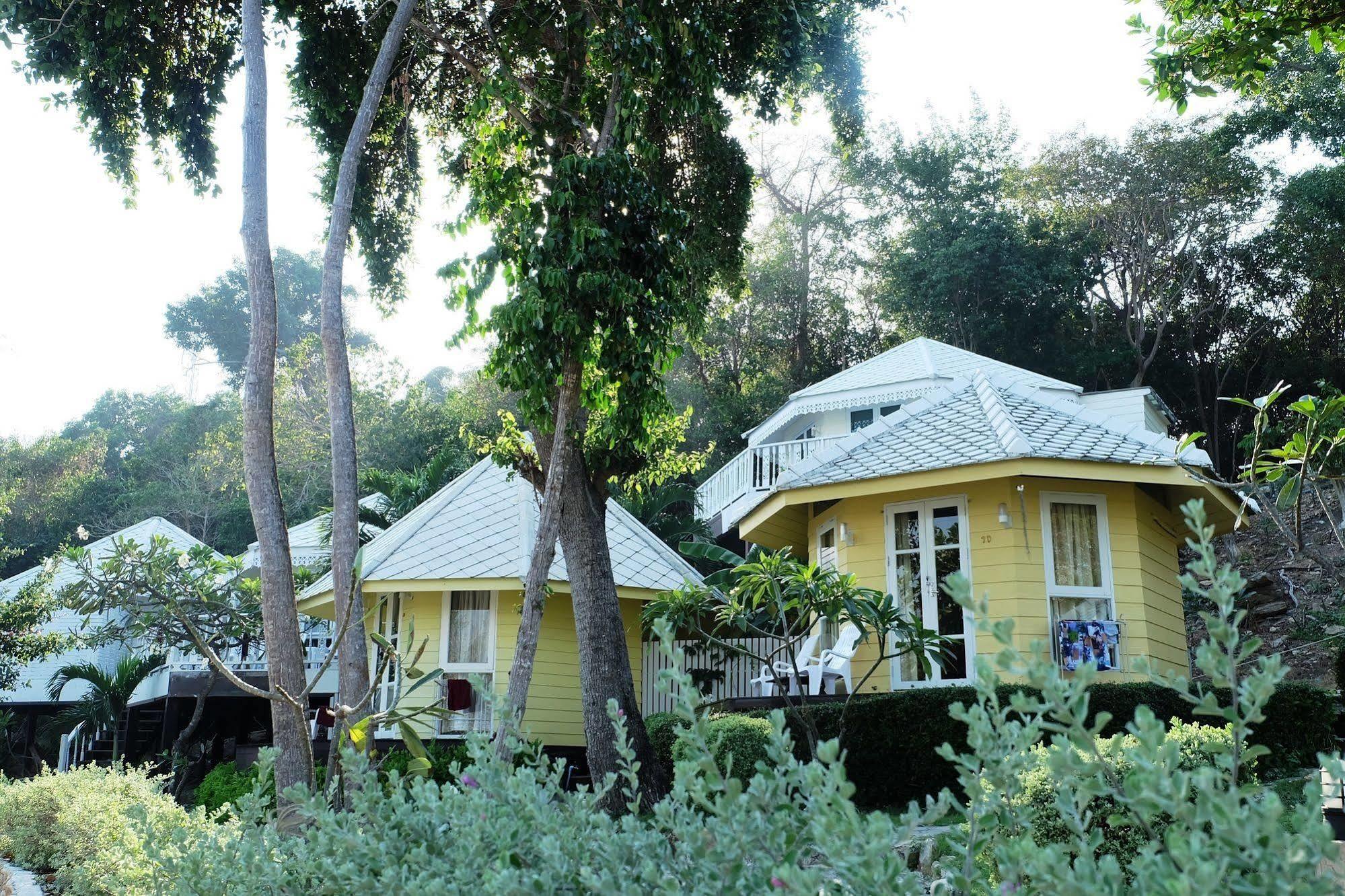 Nimmanoradee Resort - Sha Plus Certified Szamed-sziget Kültér fotó