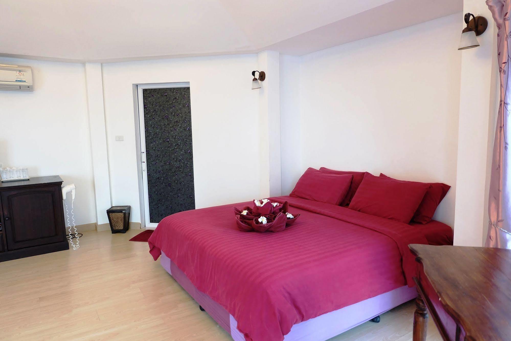 Nimmanoradee Resort - Sha Plus Certified Szamed-sziget Kültér fotó